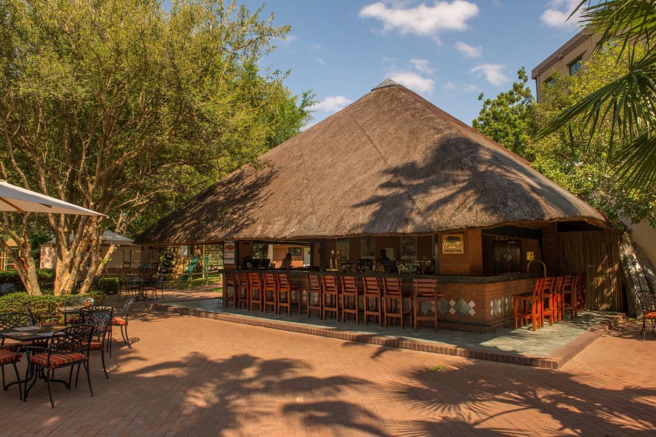 Peermont Walmont At The Grand Palm, Gaborone Ξενοδοχείο Εξωτερικό φωτογραφία